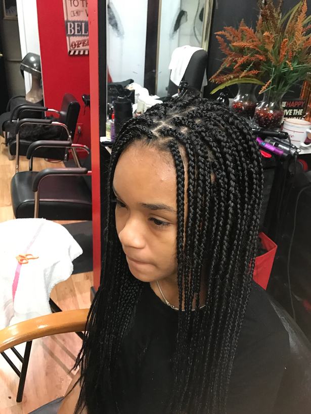 Knotless box braids, side part